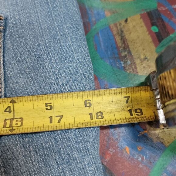 Rue21 Ripped denim jeans with flower lace - woman's size 7/8 - Picture 13 of 13